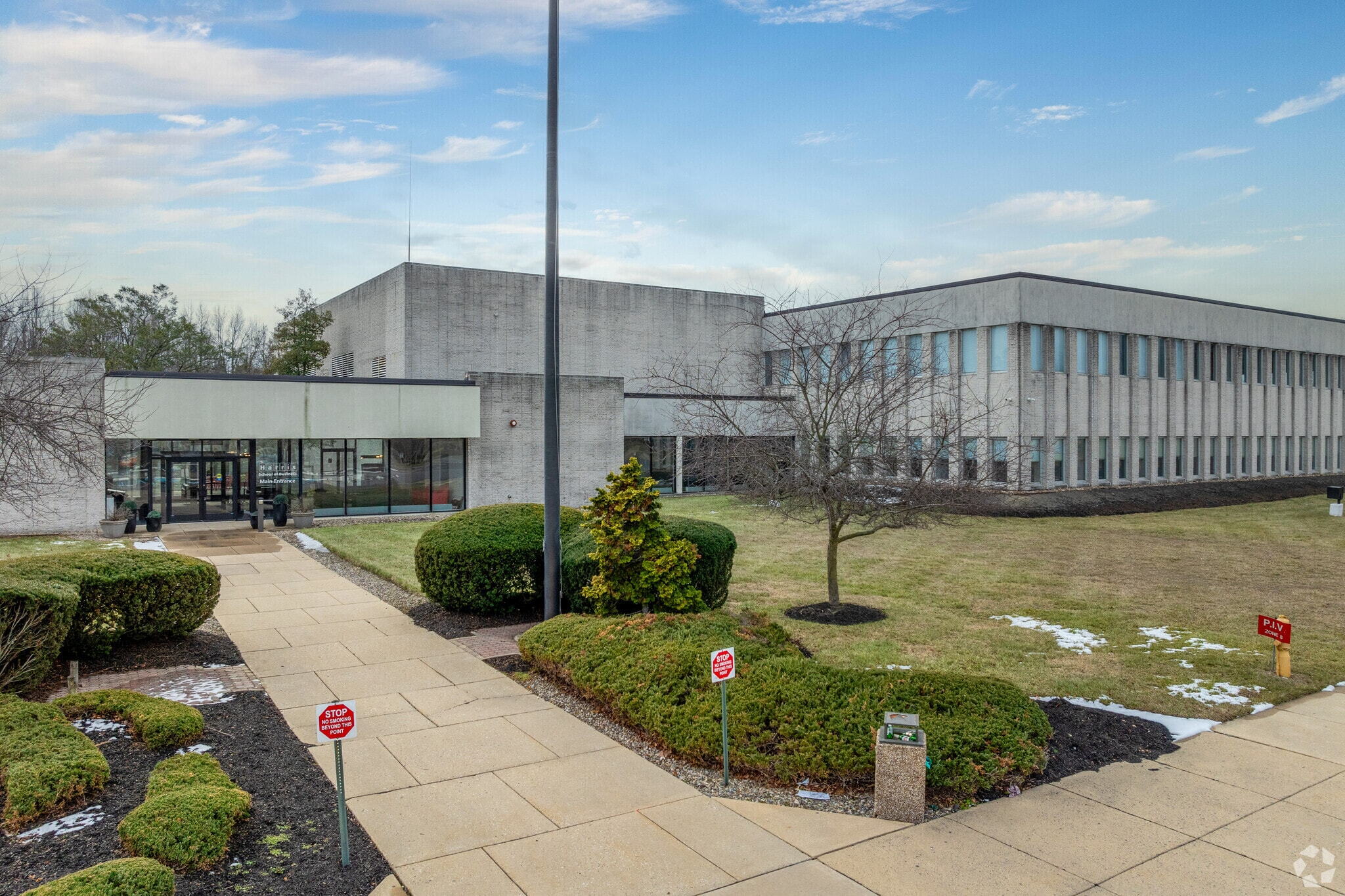 401 White Horse Road, Voorhees, NJ (CoStar)